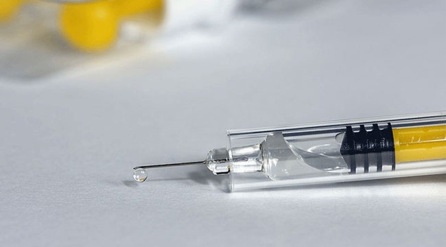 ABD'de koronavirüs aşısı testleri başladı