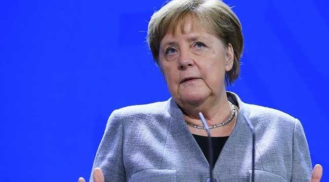Merkel: Almanya'daki insanların yüzde 60 ila 70'ine koronavirüs bulaşabilir