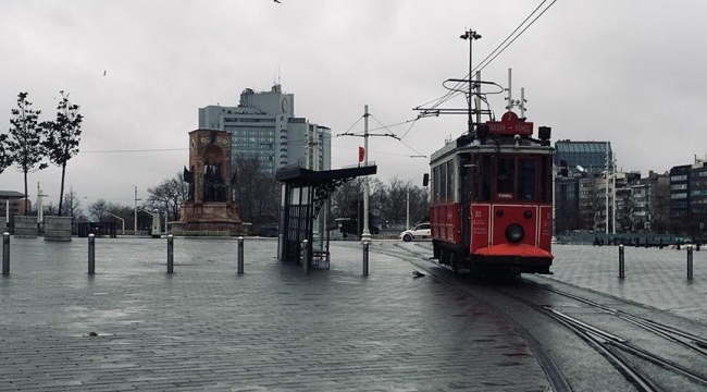 Nostaljik tramvay 'son' seferlerini yapıyor