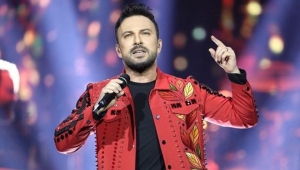 Tarkan yeni imajını paylaştı
