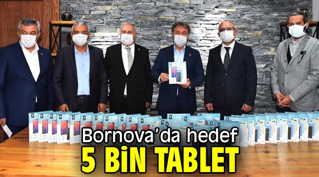 Bornova'da iş dünyasından tablet bağışı