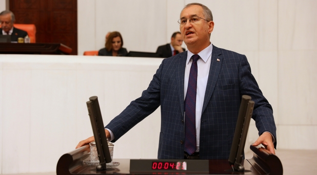 Emeklilikte intibak yasasına AKP ve MHP oylarıyla ret