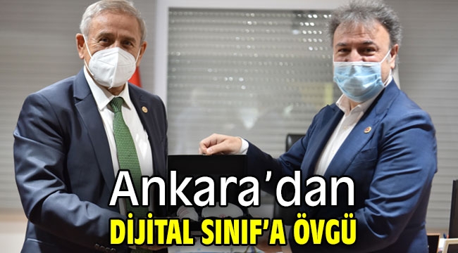 Ankara'dan Dijital Sınıf'a övgü