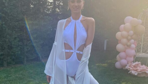 Sabancı'nın nişanlısı Nazlı Kayı'nın 'Gelin mayosu' tartışma yarattı