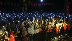 Buca'da Zakkum rüzgârı esti