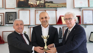 Zeytin ve zeytinyağı ihracatının liderleri ödüllerine kavuştu