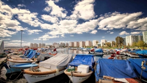 "Kent öyküsünü, sahne kentini arıyor"