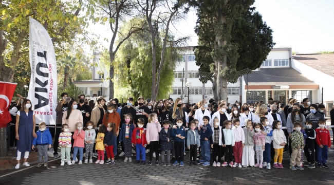 Konak'ta depreme hazırlık tatbikatı yapıldı