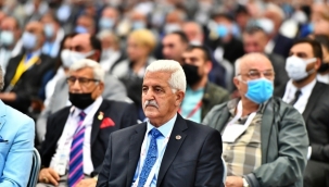 Türkiye'nin dört bir yanından 2 bin muhtar İzmir'de buluştu