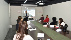 Yunusemre personeline etkili iletişim eğitimi