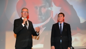 Atatürk, Gaziemir'de anıldı