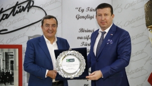 Batur'dan Yeşilay'a tam destek