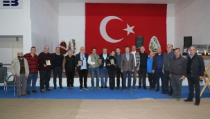 Dünyanın en büyük Yorkshire yarışması Edremit'te yapıldı