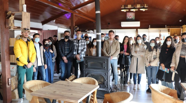 İzmir Demokrasi Üniversitesi'nden Karaburun'a "doğal" dokunuş