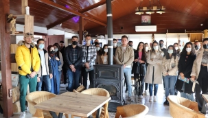 İzmir Demokrasi Üniversitesi'nden Karaburun'a "doğal" dokunuş