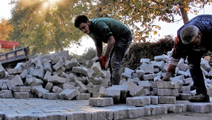 Ödemiş'te kilit parke taş seferberliği 