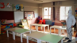 Ödemiş'te okullar dezenfekte ediliyor 