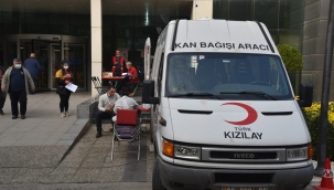 Yunusemre personeli kan bağışında bulundu