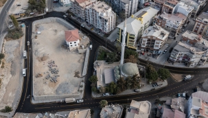 Ada'da hizmet tam gaz devam ediyor