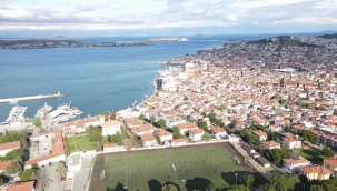 Ayvalık'ta bayram havası