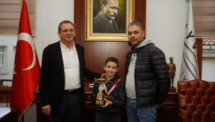 Ayvalıklı Çağatay 10 yaşında motor cambazı