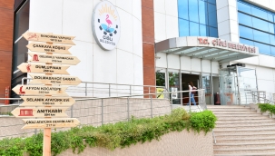 Çiğli Belediyesi'nde 3 müdürlük daha kadınlara emanet