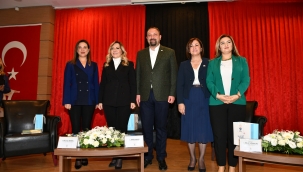 Çiğli'de kadının siyasetteki yeri konuşuldu