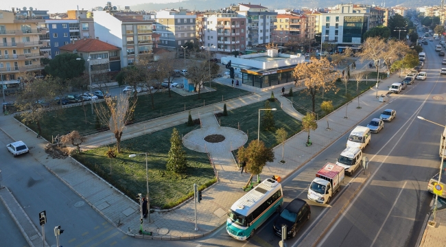 Gaziemir'in parkları yenileniyor