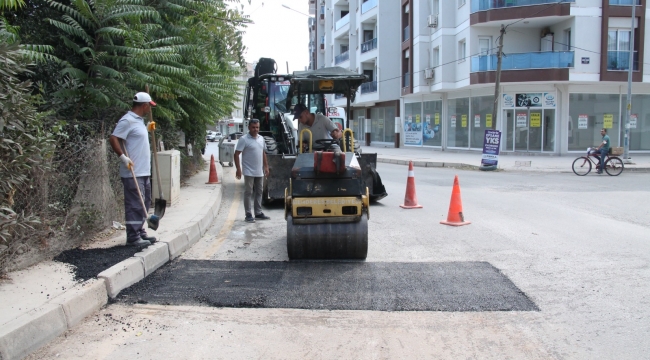 Menderes yollarında yama çalışması