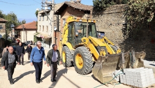 Ödemiş'te 2021'de 255 bin metrekarelik kilit parke taş mesaisi