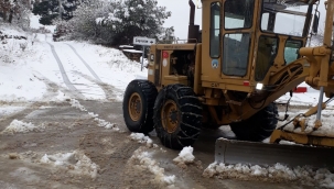 Turgutlu Belediyesi'nden kar mesaisi 