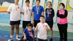 Yunusemreli sporculardan madalya yağmuru