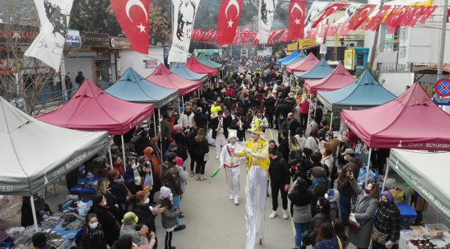 Nergis kokusu Karaburun'da soğuk dinlemedi!