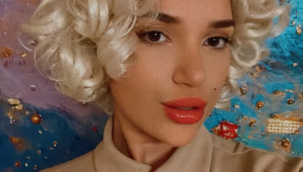 Rafet El Roman'ın kızı sarı peruk takıp... 