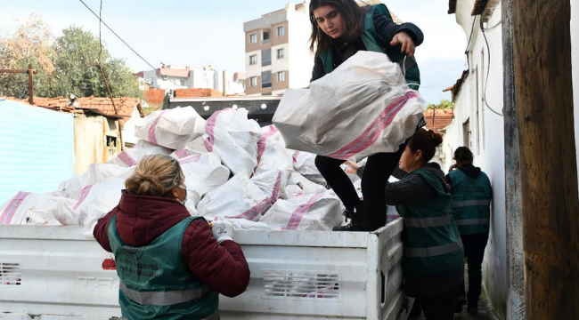  Söke Belediyesi vatandaşından sıcak elini esirgemiyor