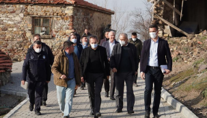 Ayvalık'ta Başkan Ergin incelemelerde bulundu