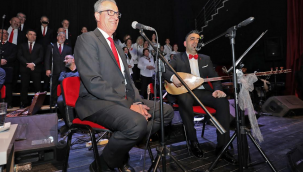 Başkan Arda, Drama Köprüsü türküsünü seslendirdi