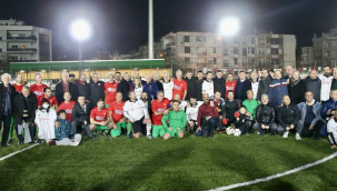 Futbolun efsaneleri Karşıyaka'da