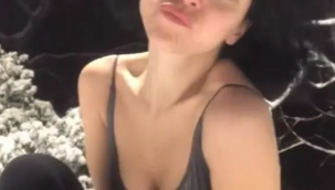 "Karda güneşleniyorum" 