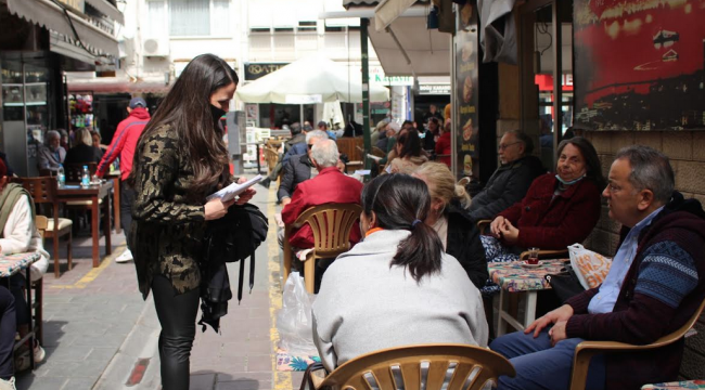 Karşıyaka'da ilaçlamaya broşürlü bilgilendirme