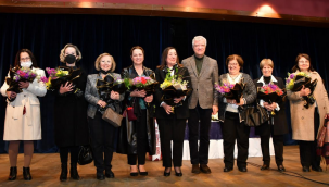 Narlıdere'de söyleşi büyük ilgi gördü