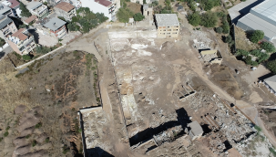 "Nükleer atıkların temizlenmesi için kaç yıl geçmesi gerekiyor?"