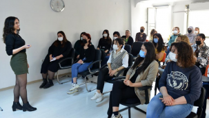 Çiğli Belediyesi'nden kadınlara sağlık semineri