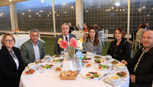 Güzelbahçe'de gazi ve şehit yakınlarına iftar