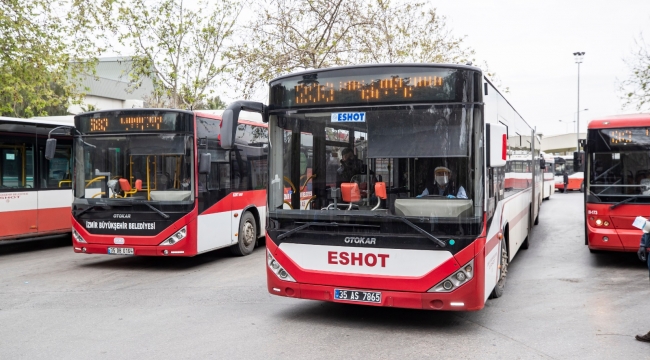 İzmir toplu ulaşıma döndü 