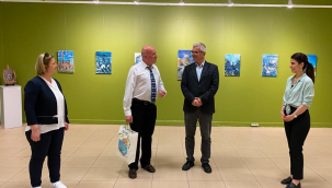 Jonathan Neil Smıth'in resim sergisi Ayvalık'ta