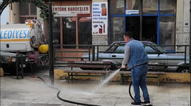 Konak'ta camiler Ramazan'a hazır