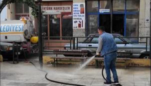 Konak'ta camiler Ramazan'a hazır