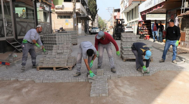 Turgutlar Yolu'na 3500 m2'lik Parke Çalışması