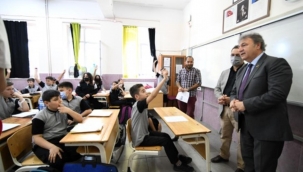 Başkan İduğ mezun olduğu okulu ziyaret etti